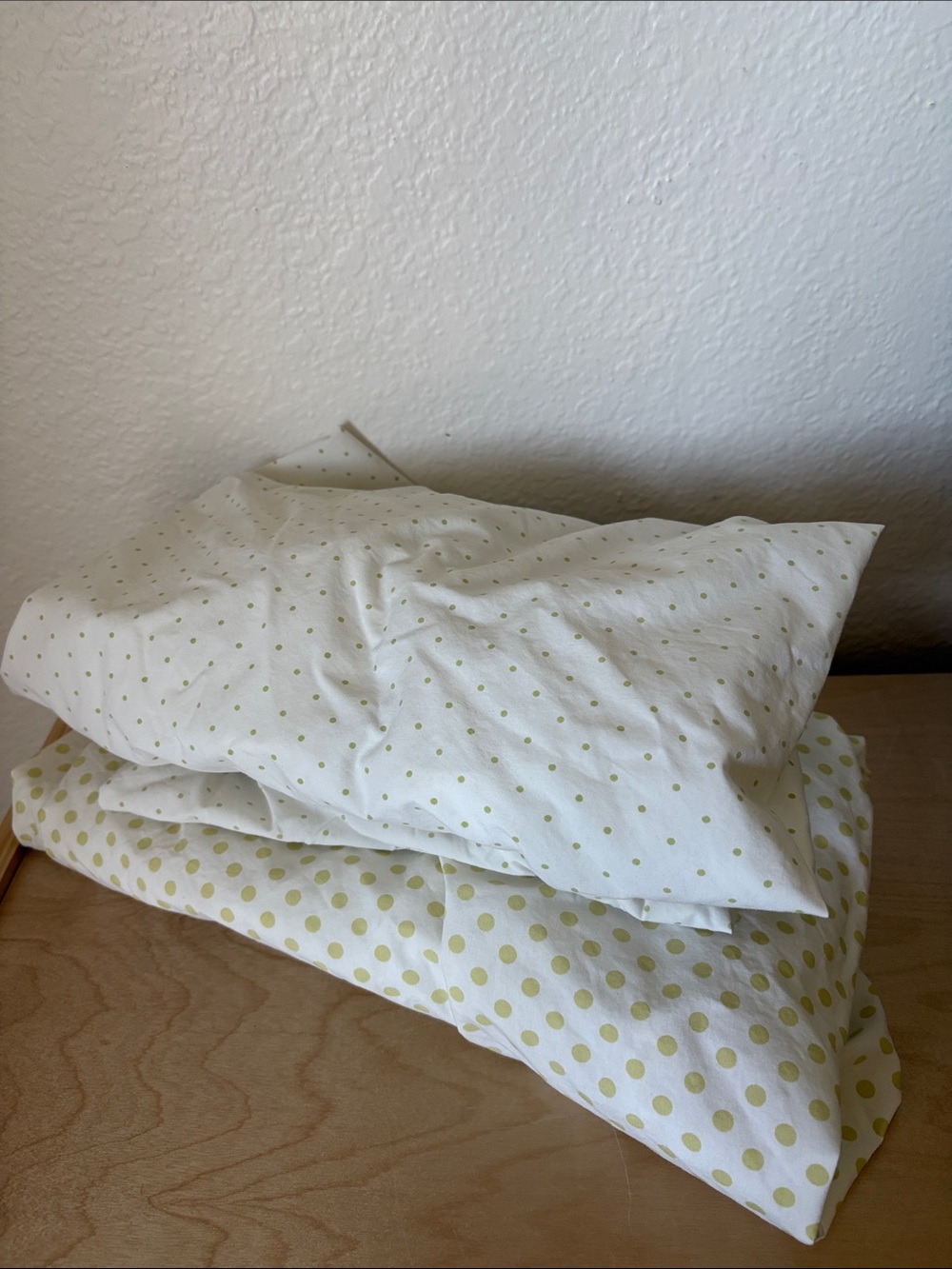 Pottery Barn Kids Green & White Cotton Polka Dot Crib Sheets